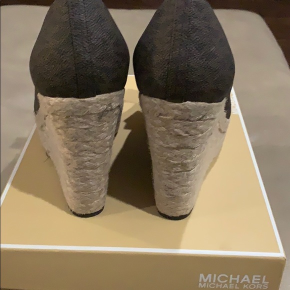 Wedges - Picture 3 of 4